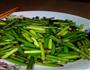 素炒蒜苔的做法图解1