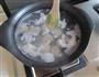 菠菜蘑菇汆丸汤的做法图解6