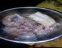 家常炖鱼泡饼的做法图解2