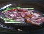 砂锅腊肉西兰花的做法图解4