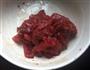 牛肉炒青瓜的做法图解2