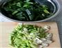 蒜苗炒咸肉的做法图解2