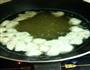 小白菜鱼丸汤的做法图解3