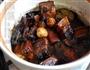 鹌鹑蛋红烧肉的做法图解7