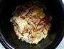 河粉炒金针菇的做法图解8
