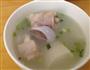 萝卜山药筒骨汤的做法图解2
