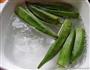 秋葵爆虾球的做法图解6