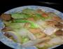 白菜炒肉的做法图解1