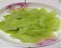 莴笋炒肉片的做法图解1