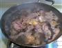 香菇黄豆焖猪蹄的做法图解2