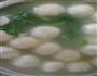 茼蒿鱼丸汤的做法图解3