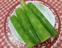 炝拌莴笋的做法图解1