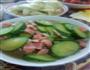 火腿肠肉丝炒黄瓜的做法图解1