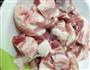 油豆腐红烧肉的做法图解1