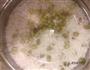 绿豆薏米辣酱粥的做法图解2