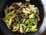 西芹炒乌鸡肫的做法图解6