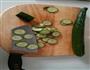 微波酱黄瓜的做法图解1