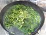 凉拌菠菜的做法图解1
