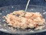 烟熏三文鱼饭团的做法图解3