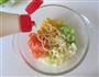 三文鱼沙拉鸡蛋盏的做法图解7