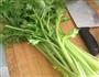 素炒西芹的做法步骤1