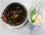 蒜子鳝筒煲的做法图解1