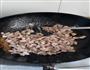 肉肉焖饭的做法图解2