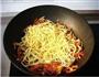 包菜胡萝卜炒面的做法步骤15