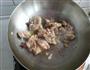 红蘑炖鸡肉的做法步骤7