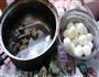 啤酒鹌鹑蛋的做法图解1