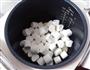 花生牛轧糖详细步骤的做法图解3