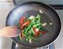 青椒炒猪耳的做法图解6
