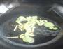 肉脂渣炖大白菜的做法图解2