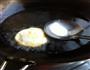 糖醋荷包蛋的做法图解4