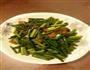 鸡米花炒蒜薹的做法图解3