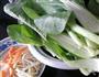 青菜炒豆芽的做法图解1