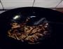 蒜蓉豆角炒肉丝的做法图解3