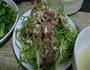苦菊拌苦肠的做法图解1