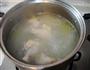 蟹味菇鱼丸汤的做法图解3