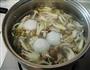 蟹味菇鱼丸汤的做法图解5