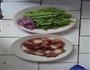 芹菜炒腊肉的做法图解2