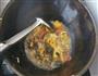 咸菜炒鸡蛋的做法图解4