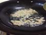 炒虾松的做法图解2