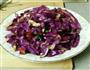 油泼炝拌紫甘蓝的做法图解3