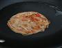 孜然土豆胡萝卜丝煎饼的做法图解2