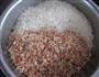 云南红米大米饭的做法图解1
