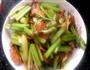 芹菜肉片的做法图解1
