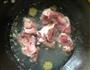 大骨莲藕汤的做法图解1