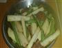 炸土豆豆角炒肉的做法图解1