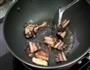蕨菜炒腊肉的做法图解2